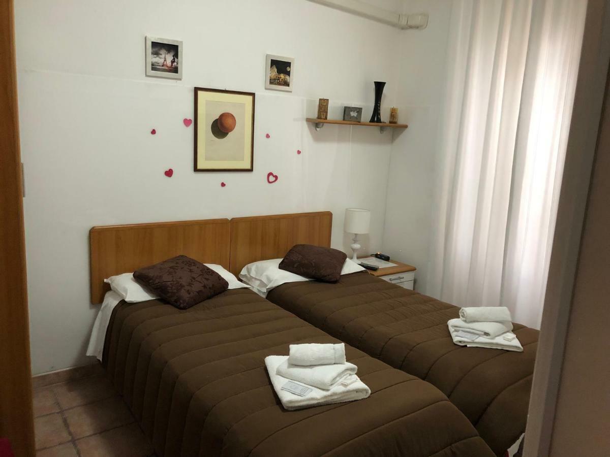 Casa Gemelli Apartment Roma Ngoại thất bức ảnh
